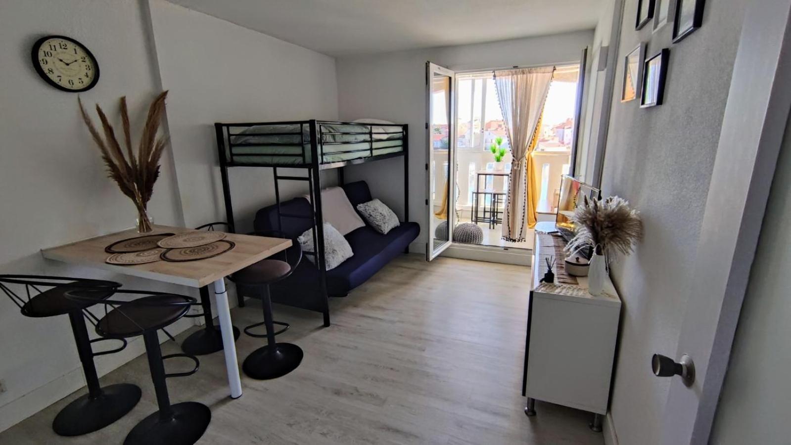 Studio Avec Vue Sublime Sur L'Etang Et Les Montagnes Catalanes Le Barcarès Екстериор снимка